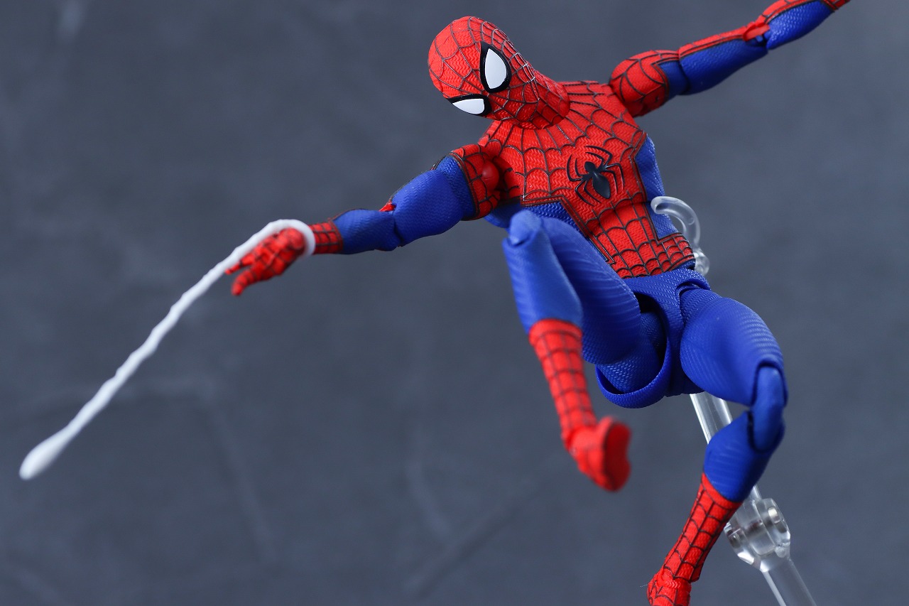 S.H.フィギュアーツ　ピーター・B・パーカー＆メイデイ・パーカー（スパイダーマン：アクロス・ザ・スパイダーバース）　レビュー　アクション