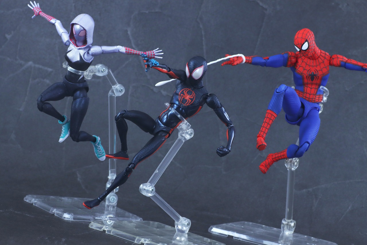 S.H.フィギュアーツ　ピーター・B・パーカー＆メイデイ・パーカー（スパイダーマン：アクロス・ザ・スパイダーバース）　レビュー　アクション