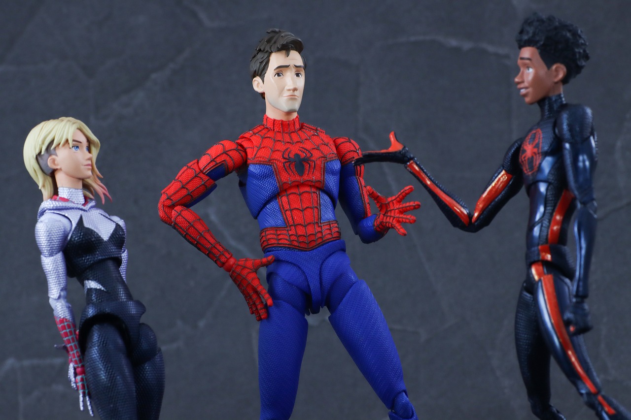 S.H.フィギュアーツ　ピーター・B・パーカー＆メイデイ・パーカー（スパイダーマン：アクロス・ザ・スパイダーバース）　レビュー　アクション