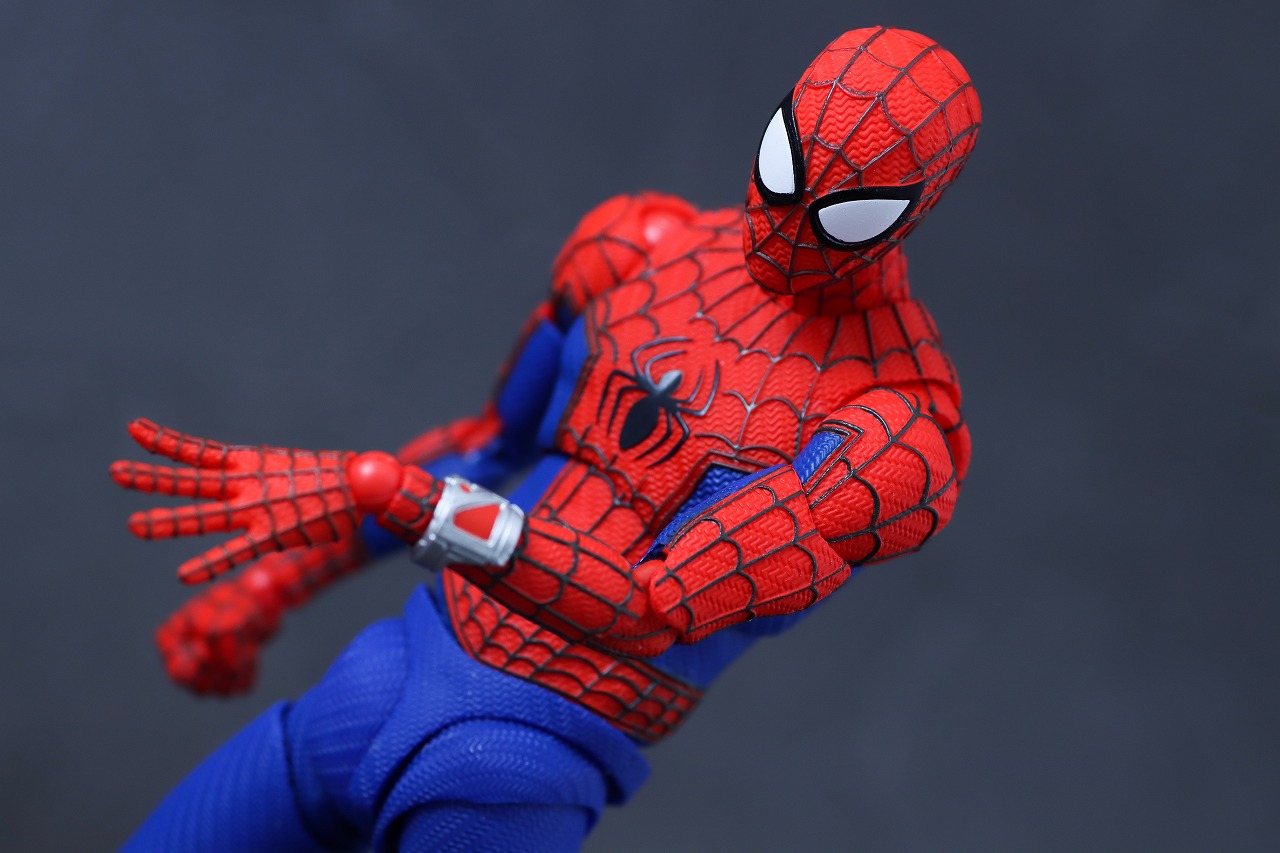 S.H.フィギュアーツ　ピーター・B・パーカー＆メイデイ・パーカー（スパイダーマン：アクロス・ザ・スパイダーバース）　レビュー　アクション