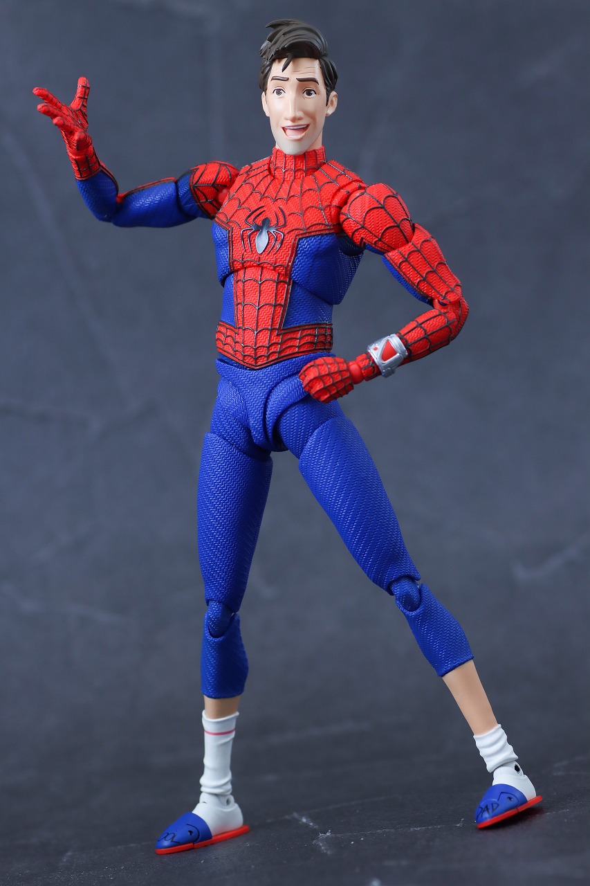 S.H.フィギュアーツ　ピーター・B・パーカー＆メイデイ・パーカー（スパイダーマン：アクロス・ザ・スパイダーバース）　レビュー　アクション