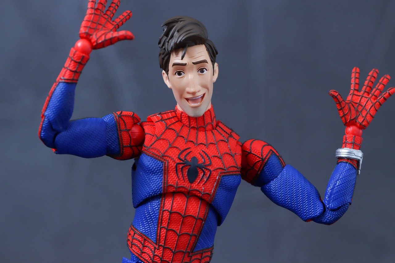 S.H.フィギュアーツ　ピーター・B・パーカー＆メイデイ・パーカー（スパイダーマン：アクロス・ザ・スパイダーバース）　レビュー　アクション