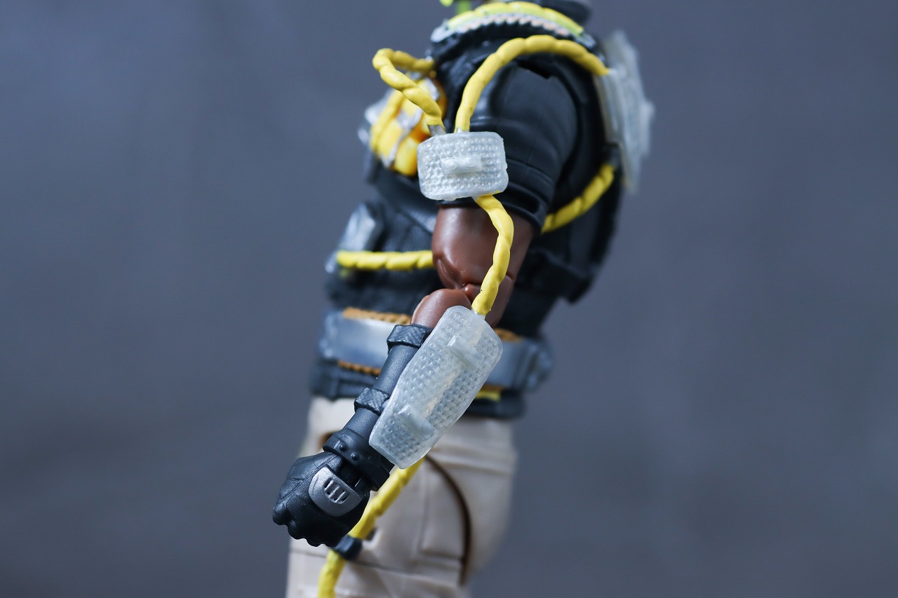 マーベルレジェンド　エレクトロ　スパイダーマン　ノー・ウェイ・ホーム　レビュー　本体