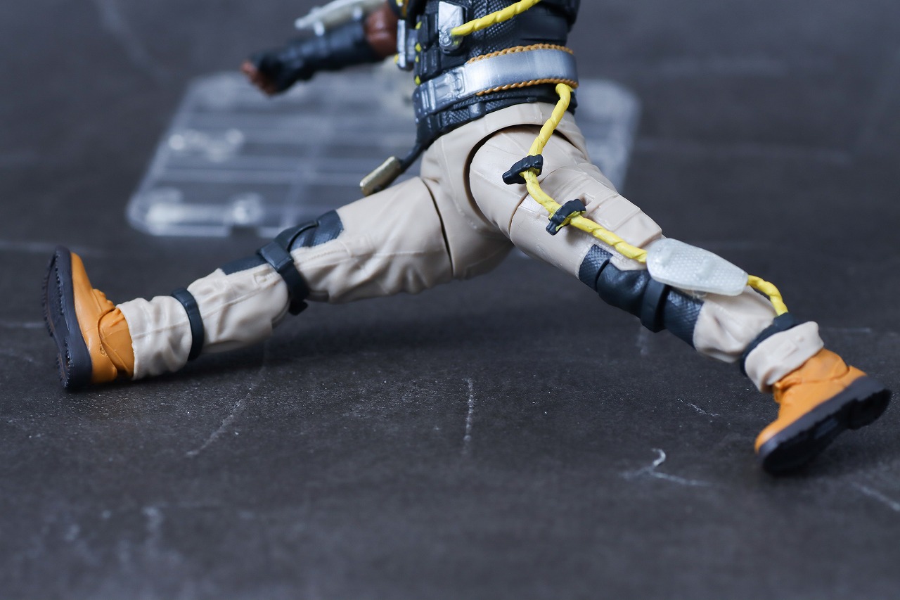 マーベルレジェンド　エレクトロ　スパイダーマン　ノー・ウェイ・ホーム　レビュー　可動範囲