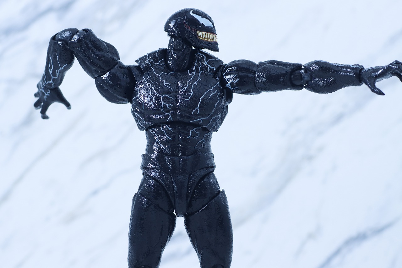 S.H.フィギュアーツ　ヴェノム（『ヴェノム：ザ・ラスト・ダンス』）　レビュー　可動範囲