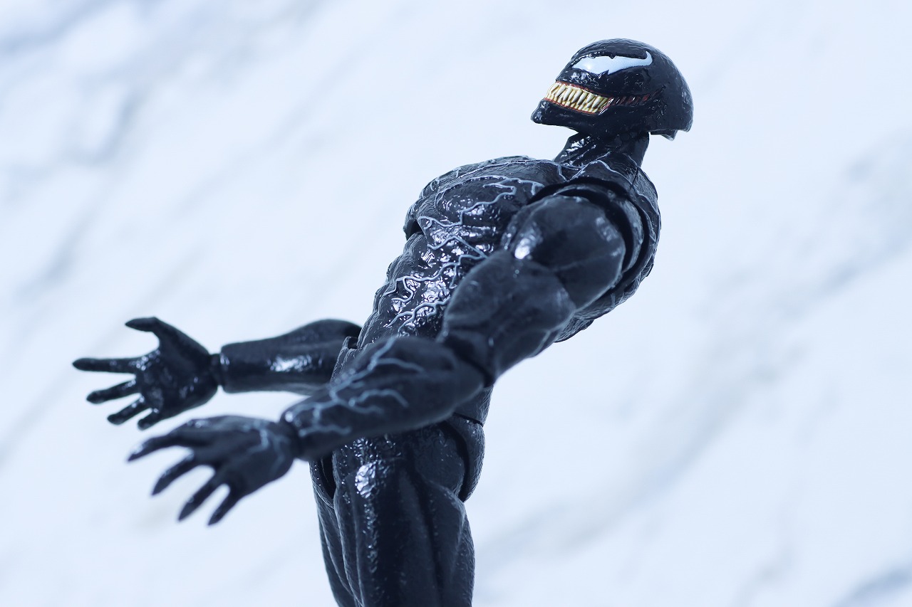 S.H.フィギュアーツ　ヴェノム（『ヴェノム：ザ・ラスト・ダンス』）　レビュー　可動範囲