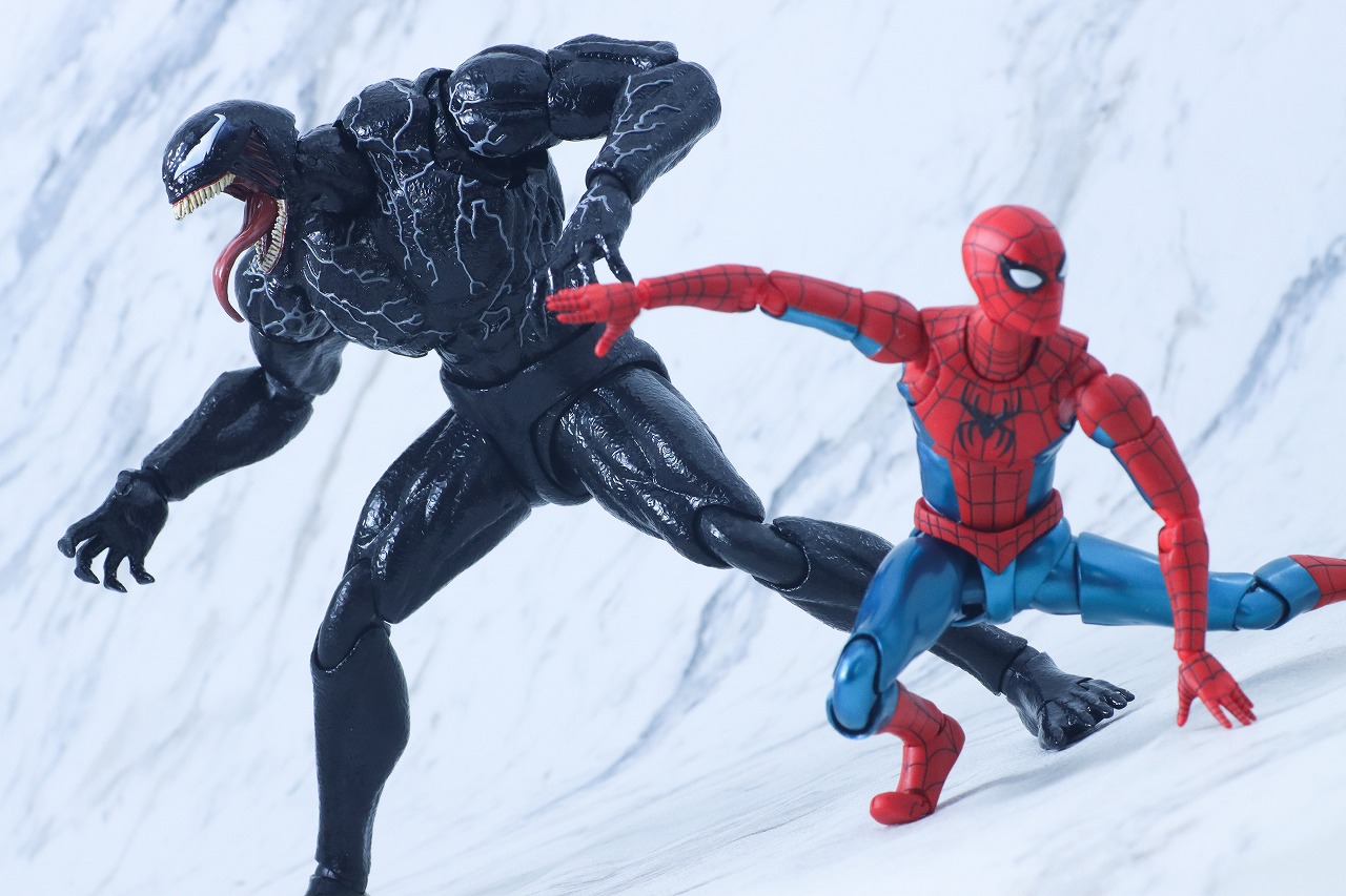 S.H.フィギュアーツ　ヴェノム（『ヴェノム：ザ・ラスト・ダンス』）　レビュー　アクション　スパイダーマン　ニュー・レッド＆ブルースーツ