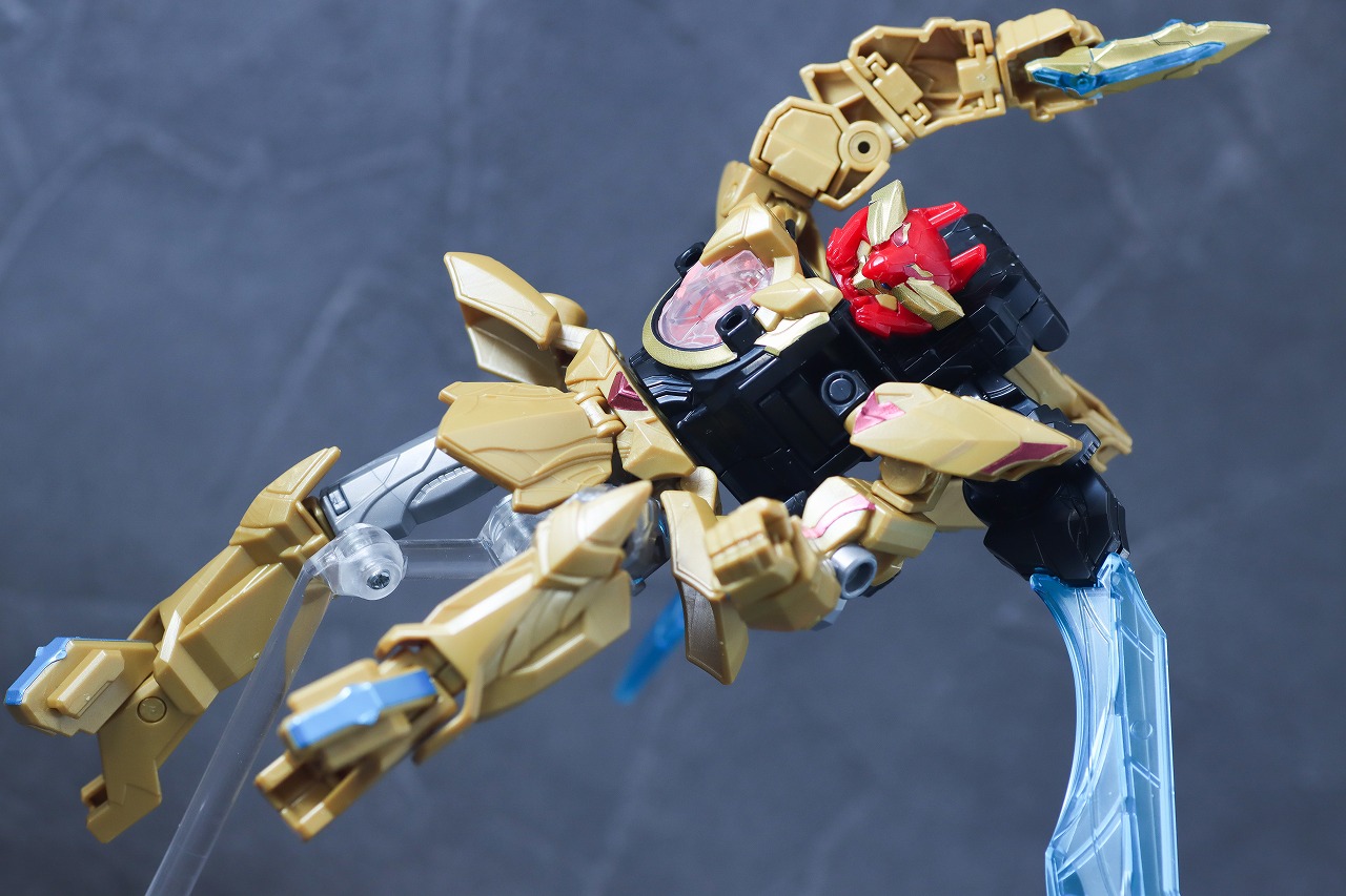 ミニプラ　テガソードレッド　レビュー　アクション