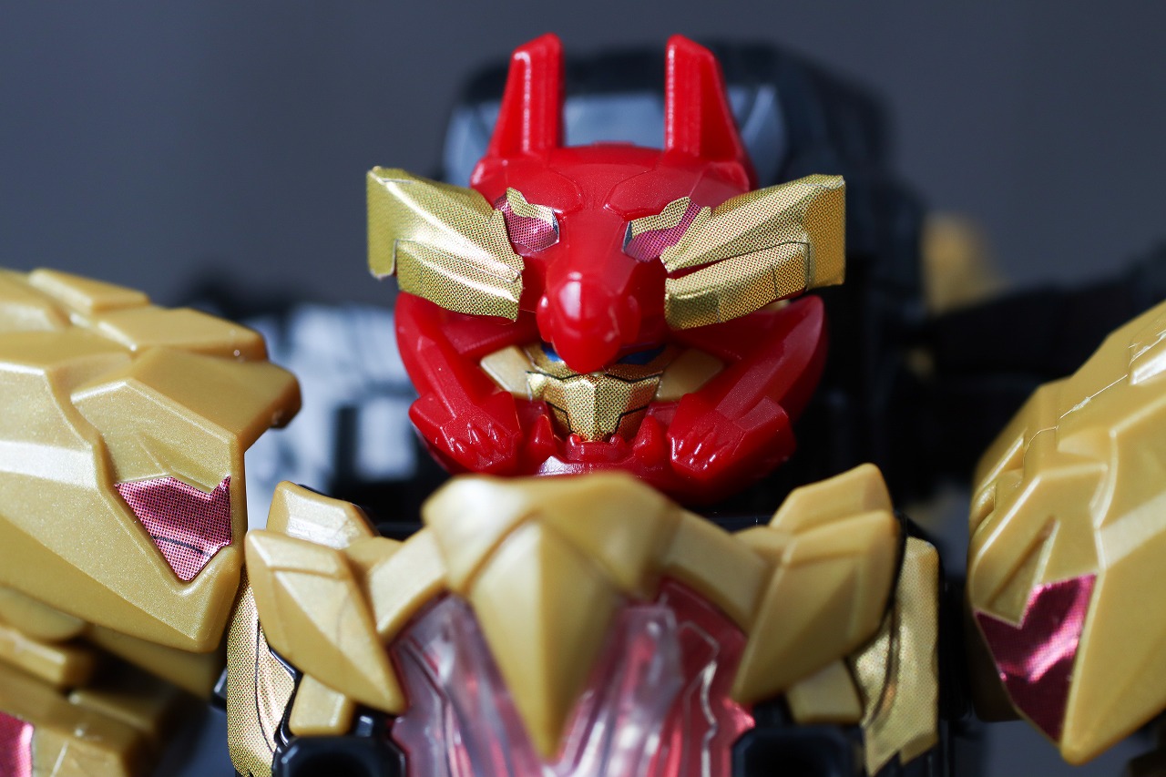 ミニプラ　テガソードレッド　レビュー　本体