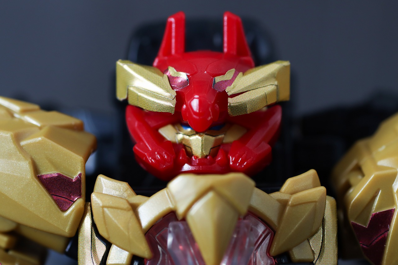 ミニプラ　テガソードレッド　レビュー　本体