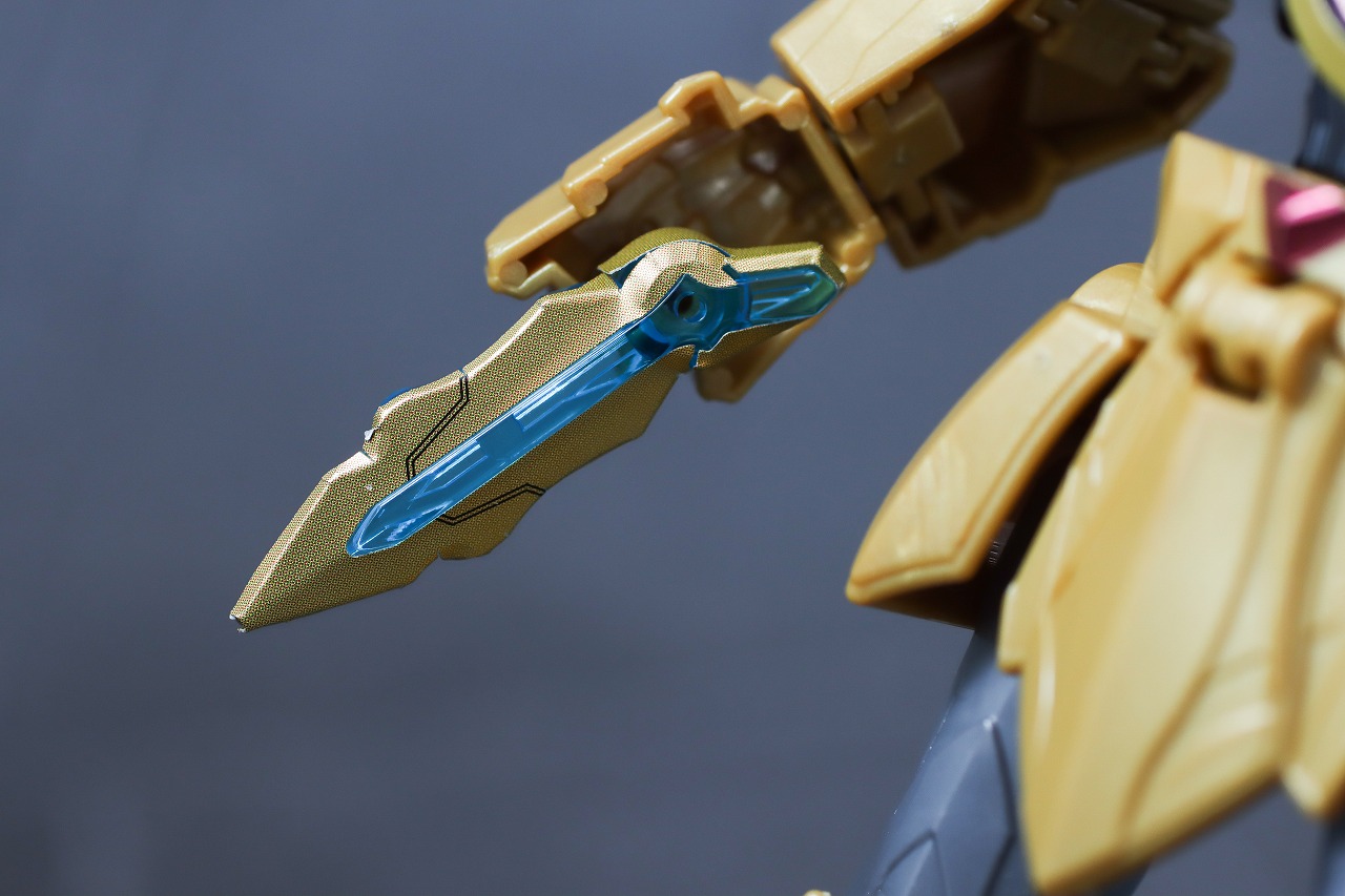 ミニプラ　テガソードレッド　レビュー　本体