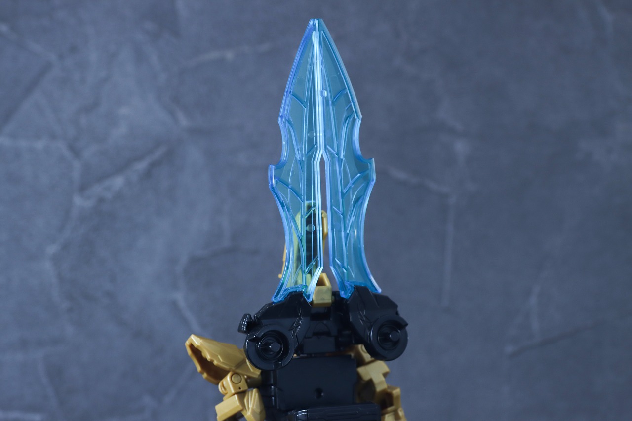 ミニプラ　テガソードレッド　レビュー　変形