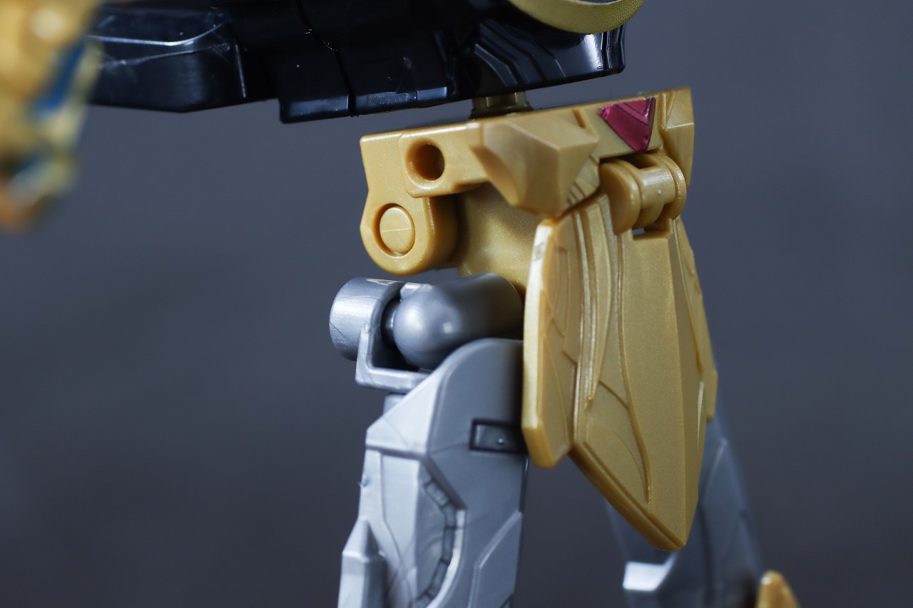 ミニプラ　テガソードレッド　レビュー　変形