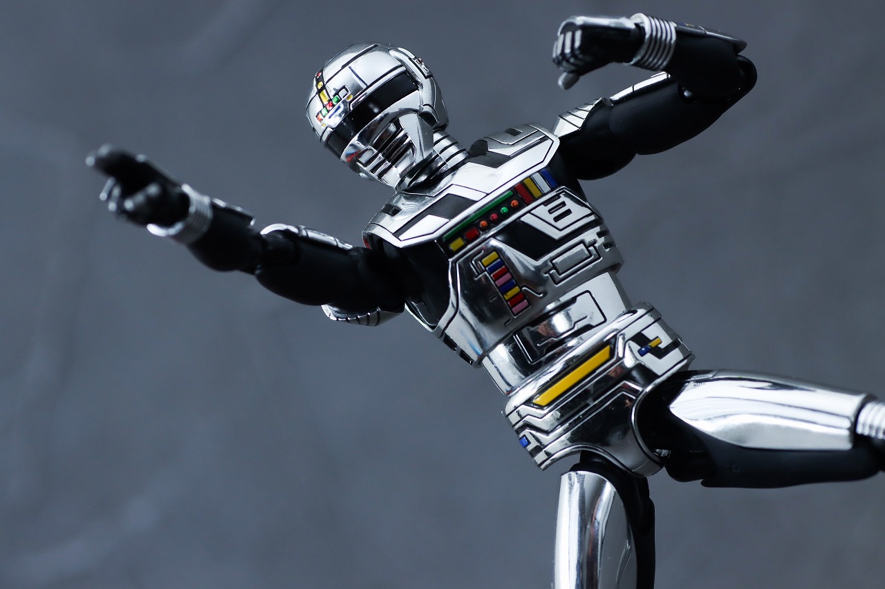 S.H.フィギュアーツ　サイバリアン　レビュー　アクション