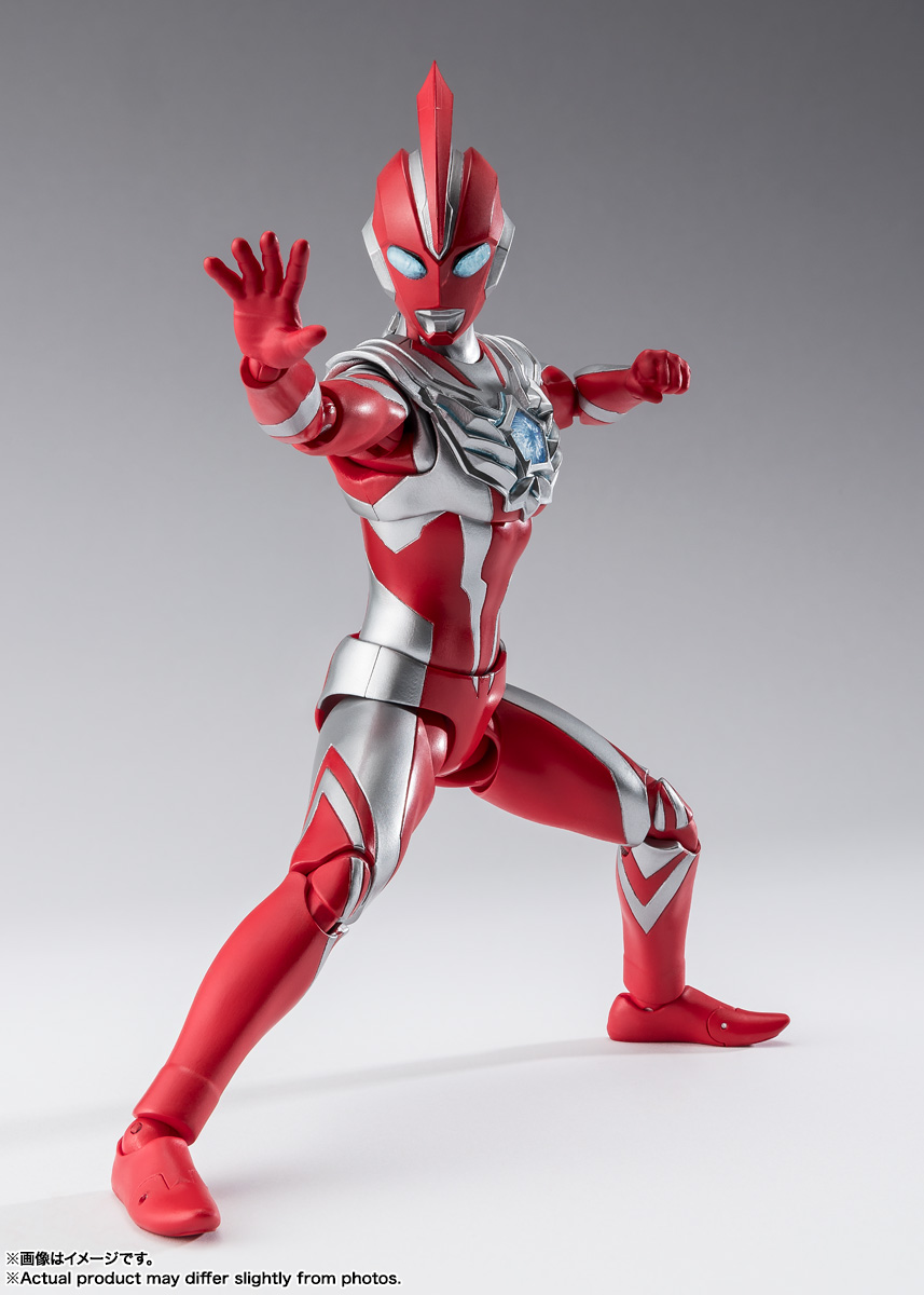 S.H.フィギュアーツ　ウルトラマンオメガ