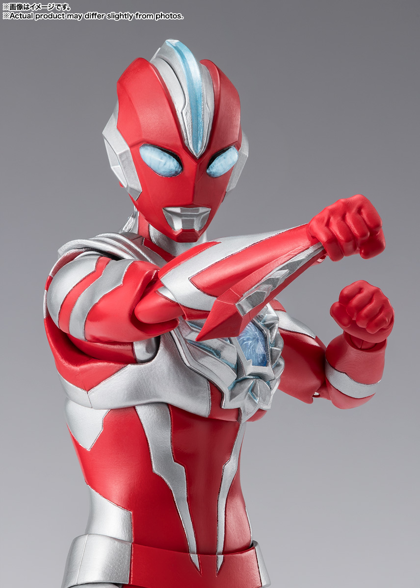 S.H.フィギュアーツ　ウルトラマンオメガ