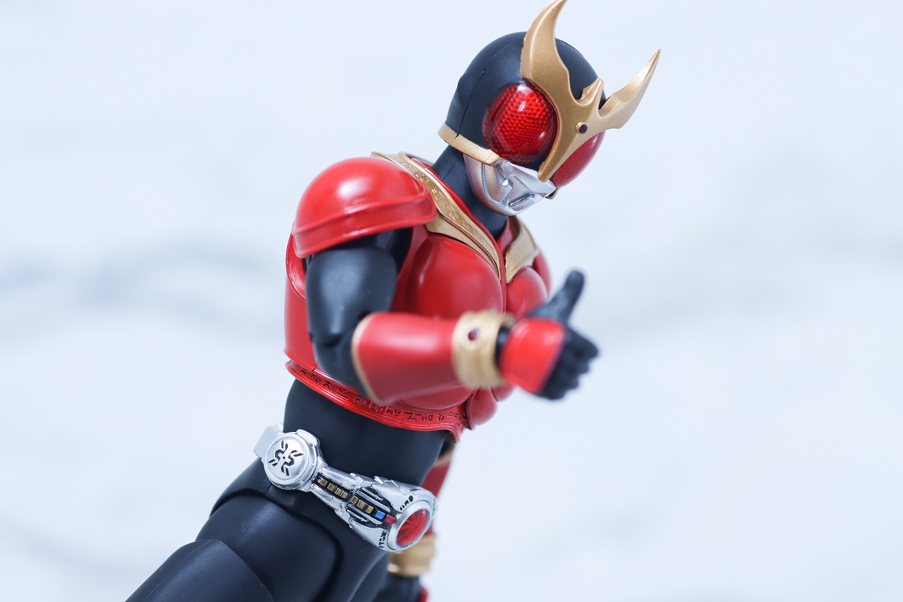 S.H.フィギュアーツ 真骨彫製法　仮面ライダークウガ マイティフォーム Store Limited Edition　レビュー　アクション