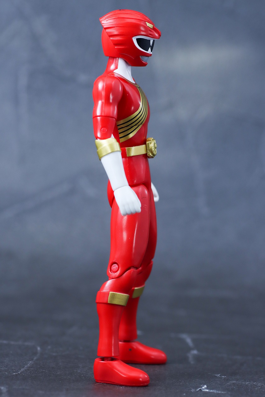 アクションヒーロー　ガオレッド　レビュー　本体