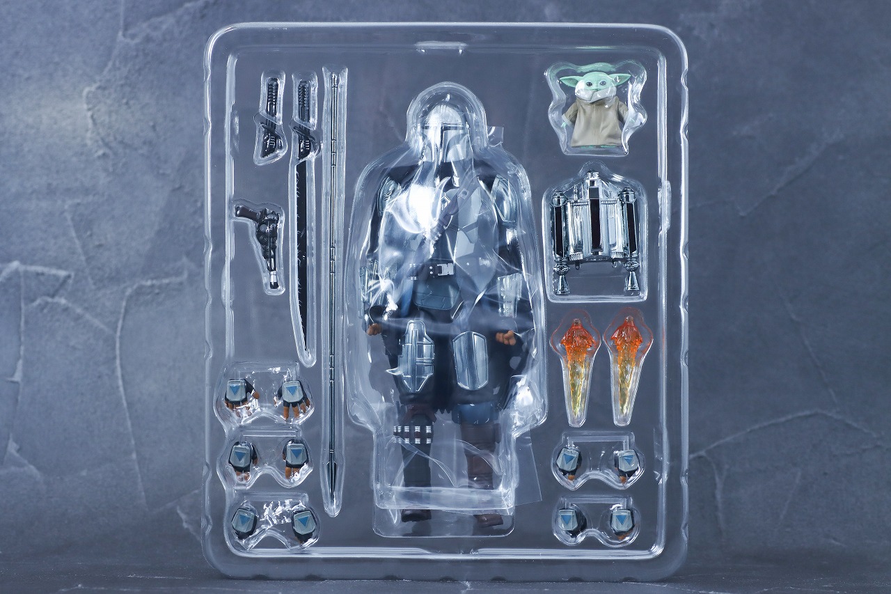 MAFEX　マンダロリアン CHROME（クロームメッキ） ver.　レビュー　パッケージ