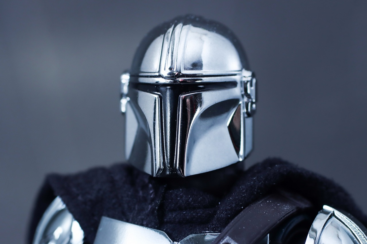 MAFEX　マンダロリアン CHROME（クロームメッキ） ver.　レビュー　本体