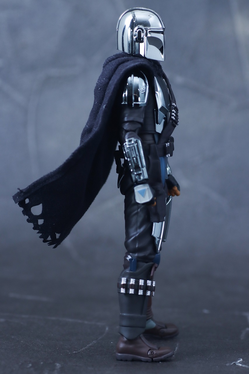 MAFEX　マンダロリアン CHROME（クロームメッキ） ver.　レビュー　本体