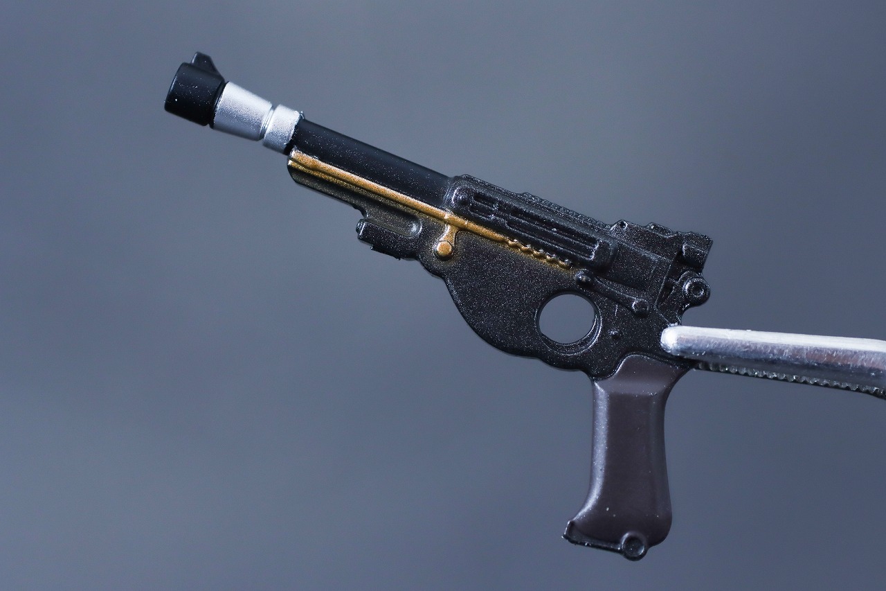 MAFEX　マンダロリアン CHROME（クロームメッキ） ver.　レビュー　付属品一覧　ブラスター