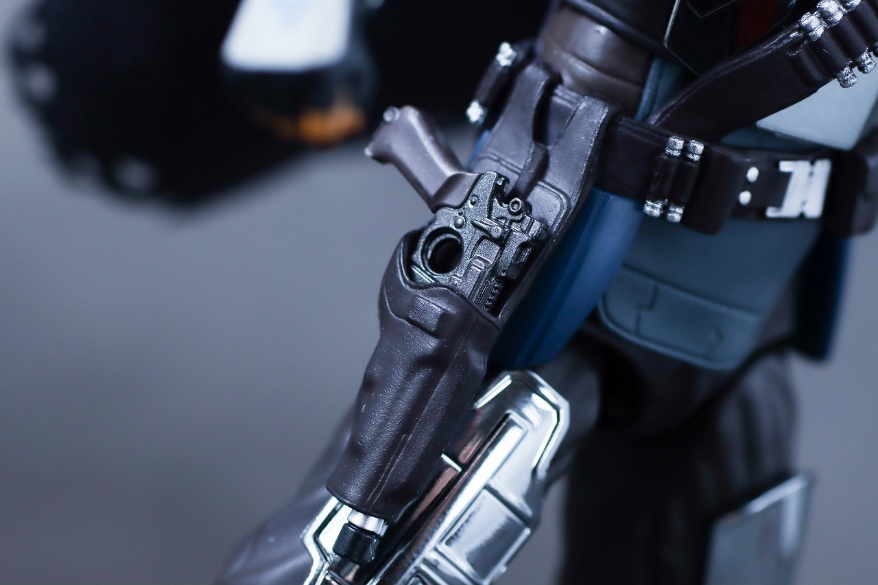 MAFEX　マンダロリアン CHROME（クロームメッキ） ver.　レビュー　付属品一覧　ブラスター