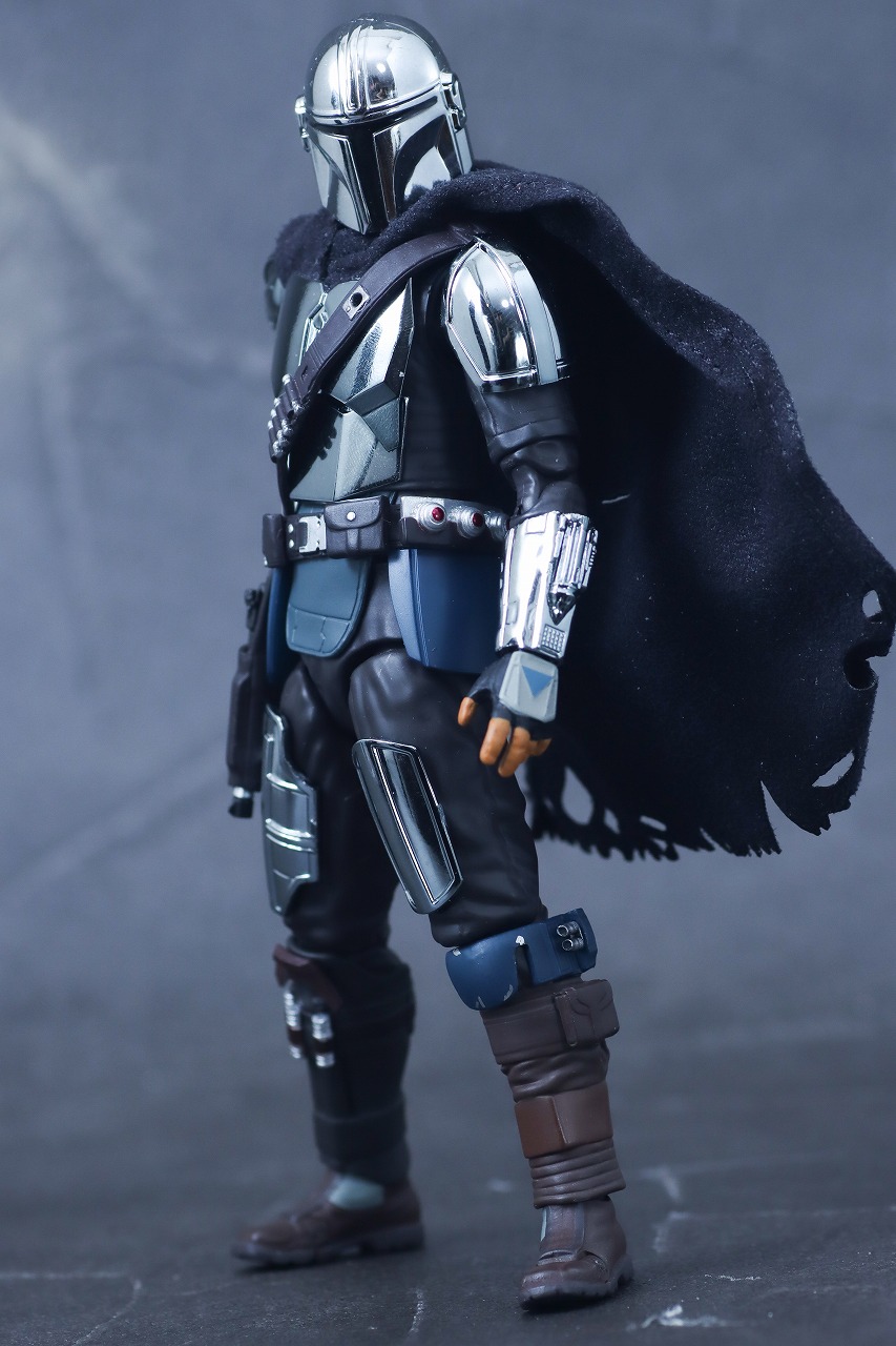 MAFEX　マンダロリアン CHROME（クロームメッキ） ver.　レビュー　本体