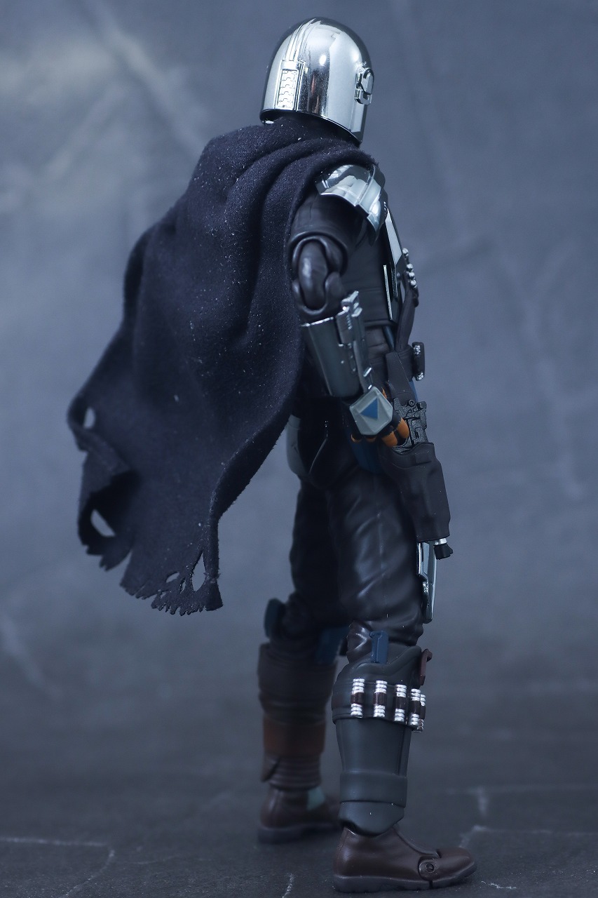 MAFEX　マンダロリアン CHROME（クロームメッキ） ver.　レビュー　本体