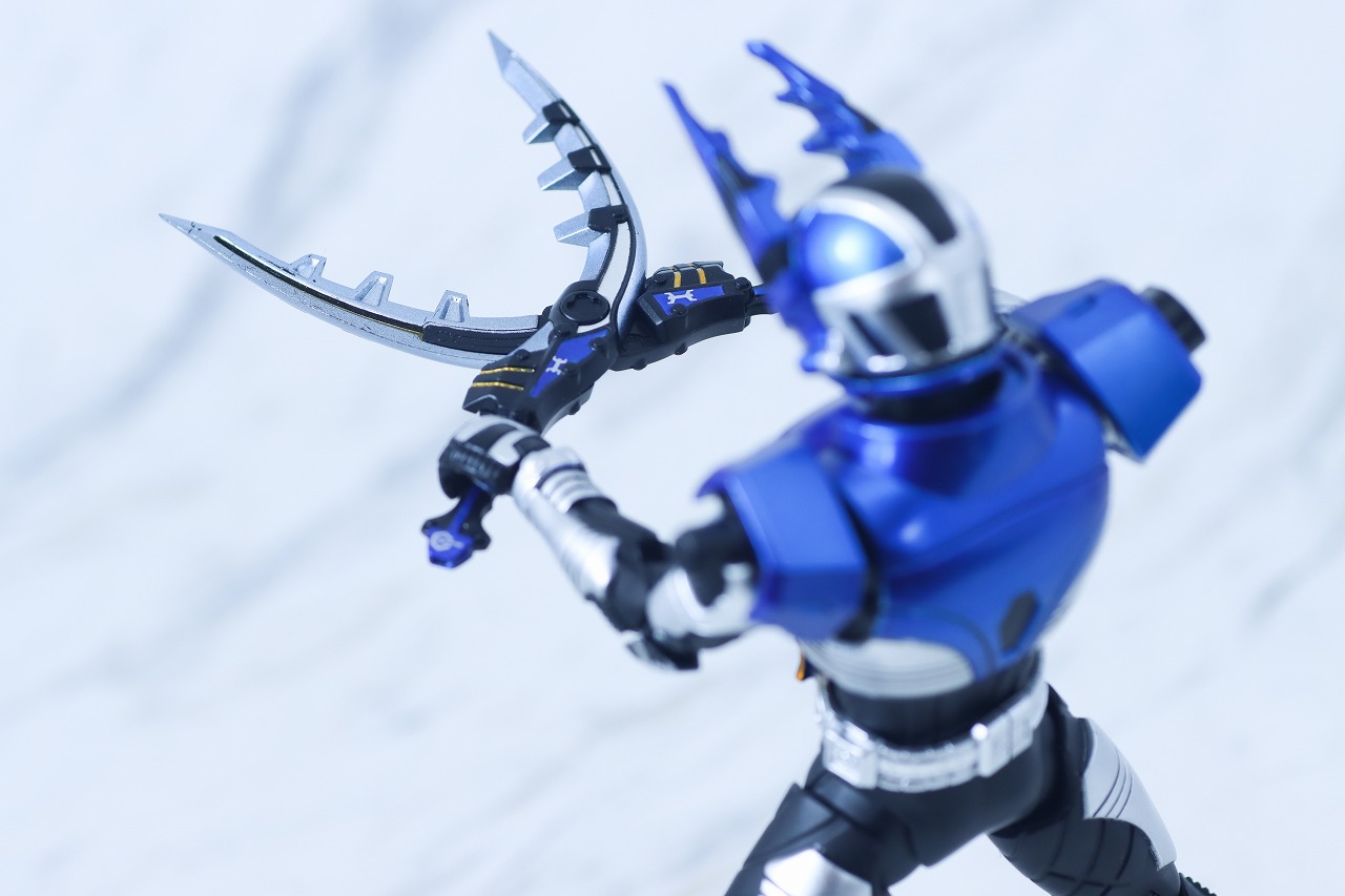 S.H.フィギュアーツ 真骨彫製法　仮面ライダーガタック ライダーフォーム　真骨彫10th Anniversary ver.　レビュー　アクション