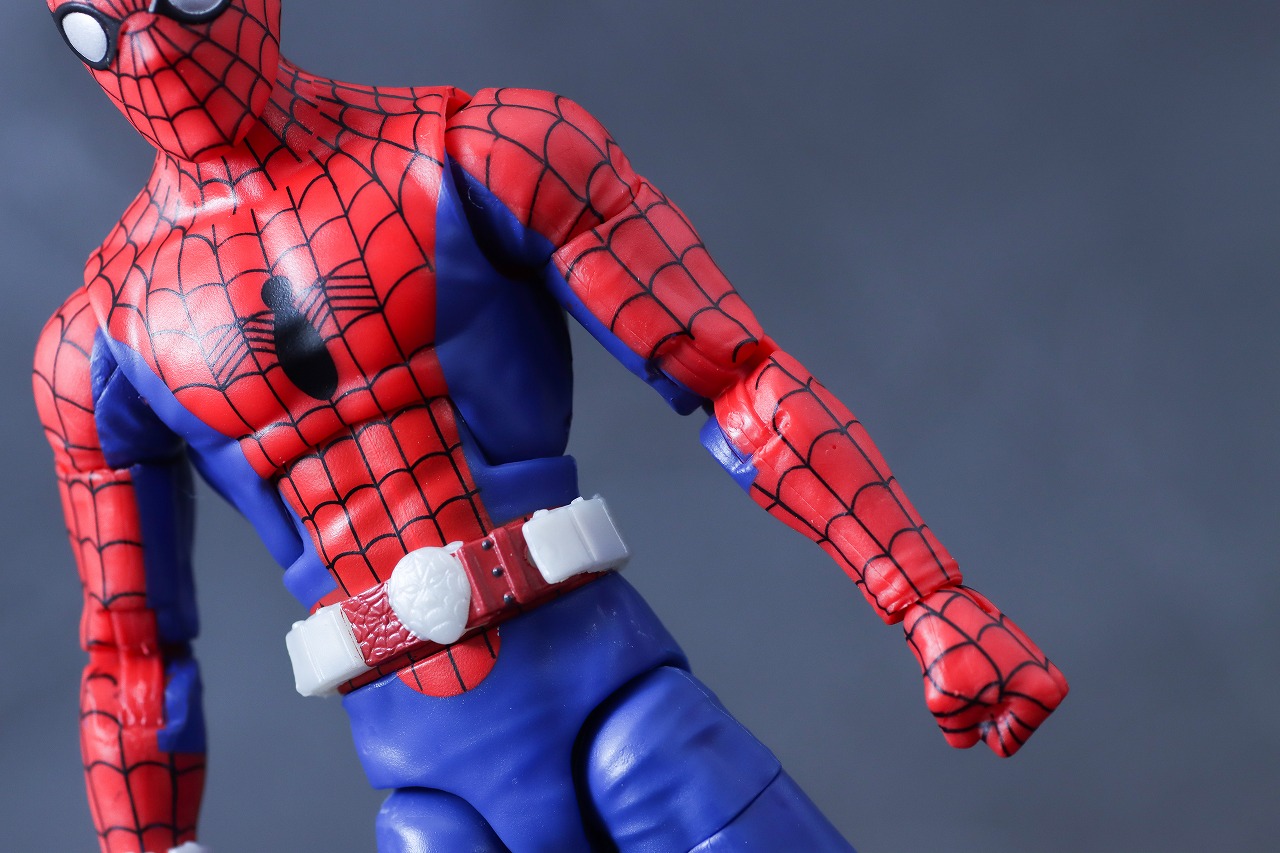 マーベルレジェンド　スパイダーマン　1977　レビュー　本体