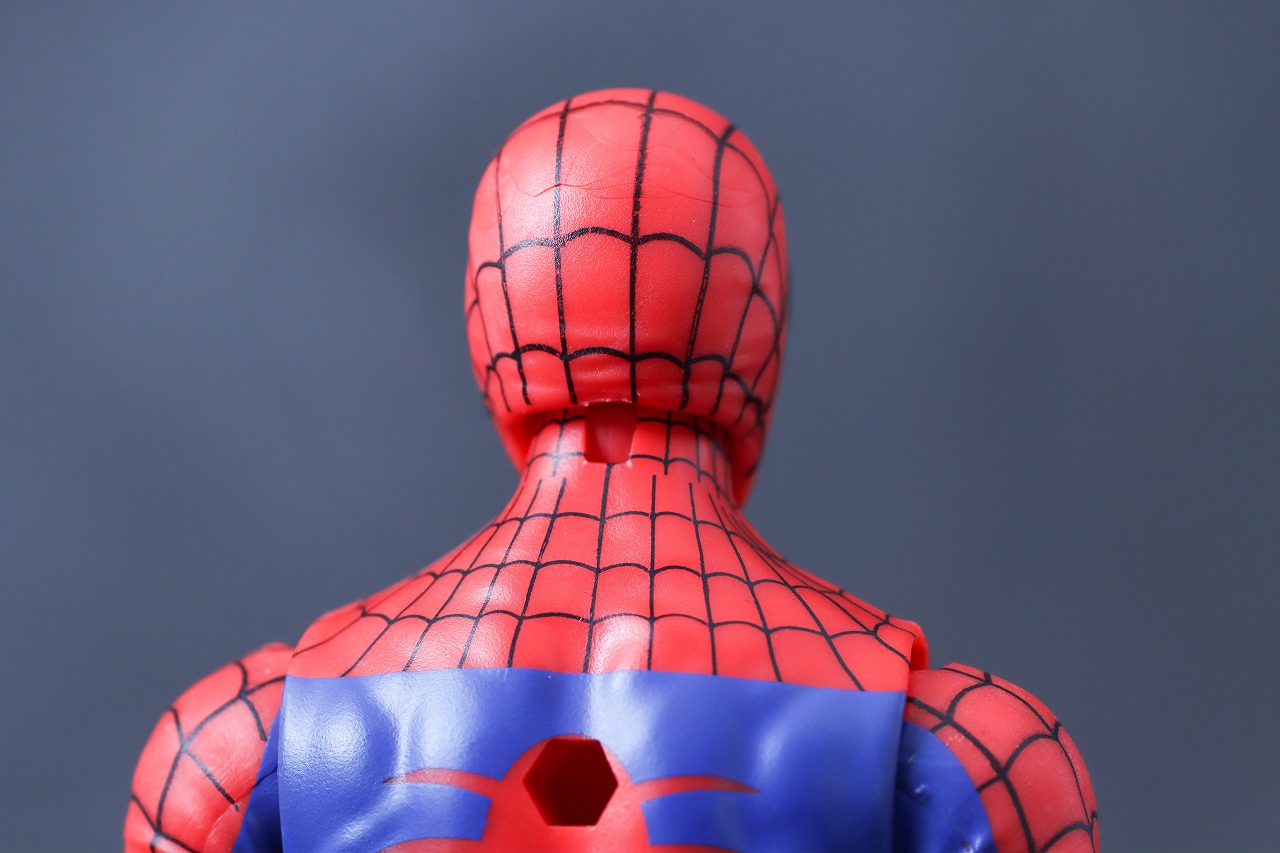 マーベルレジェンド　スパイダーマン　1977　レビュー　本体