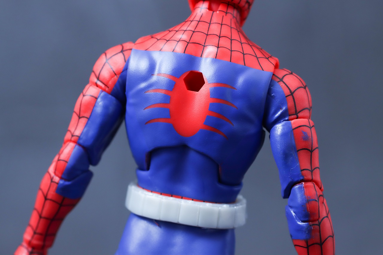 マーベルレジェンド　スパイダーマン　1977　レビュー　本体