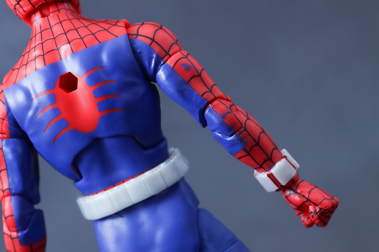 マーベルレジェンド　スパイダーマン　1977　レビュー　本体