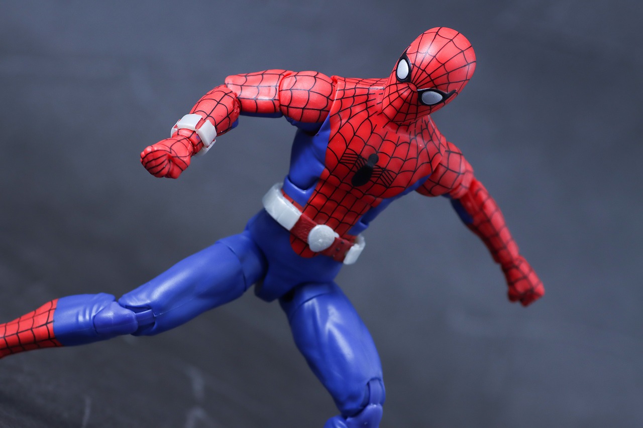 マーベルレジェンド　スパイダーマン　1977　レビュー　アクション