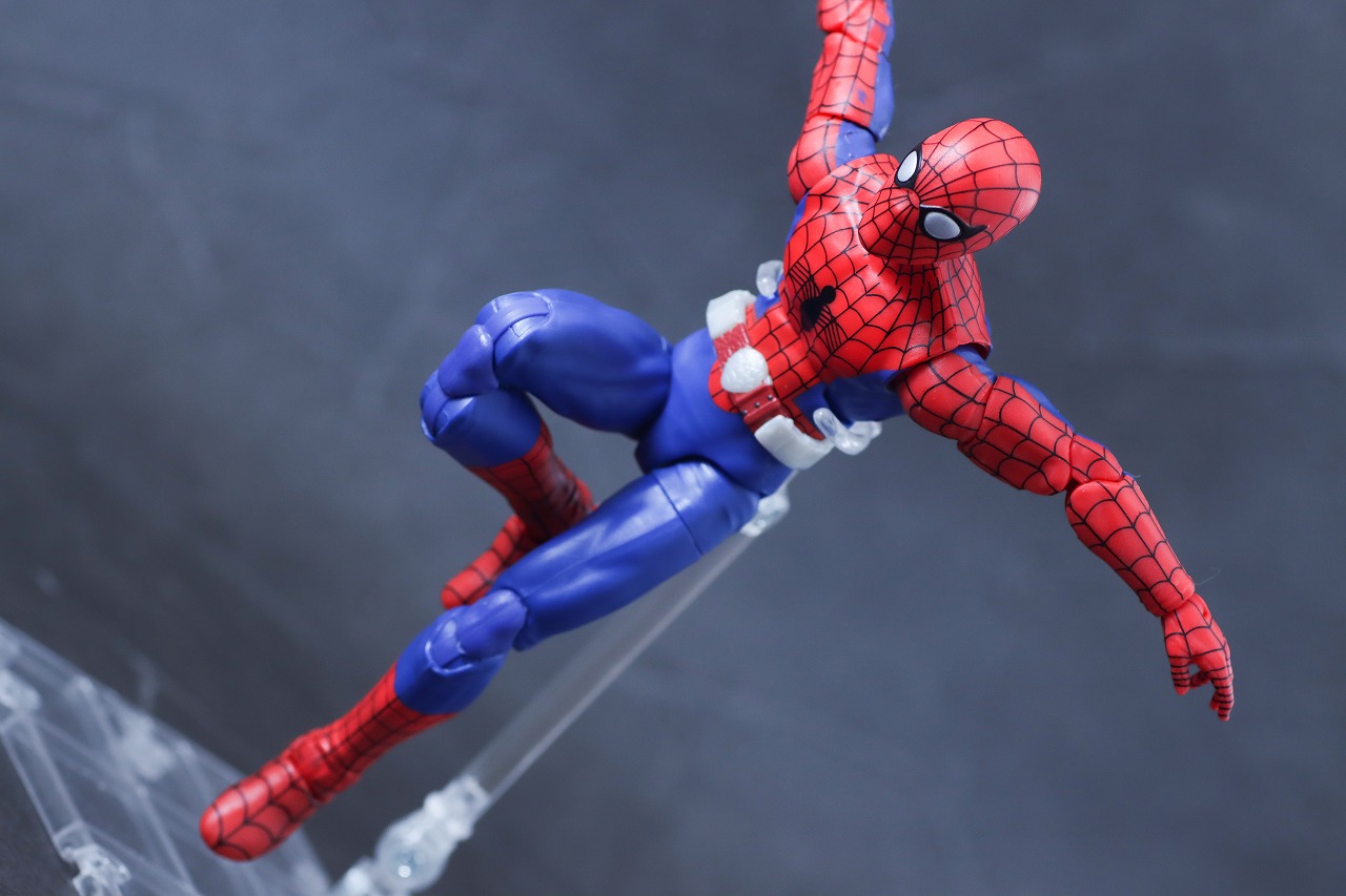 マーベルレジェンド　スパイダーマン　1977　レビュー　アクション