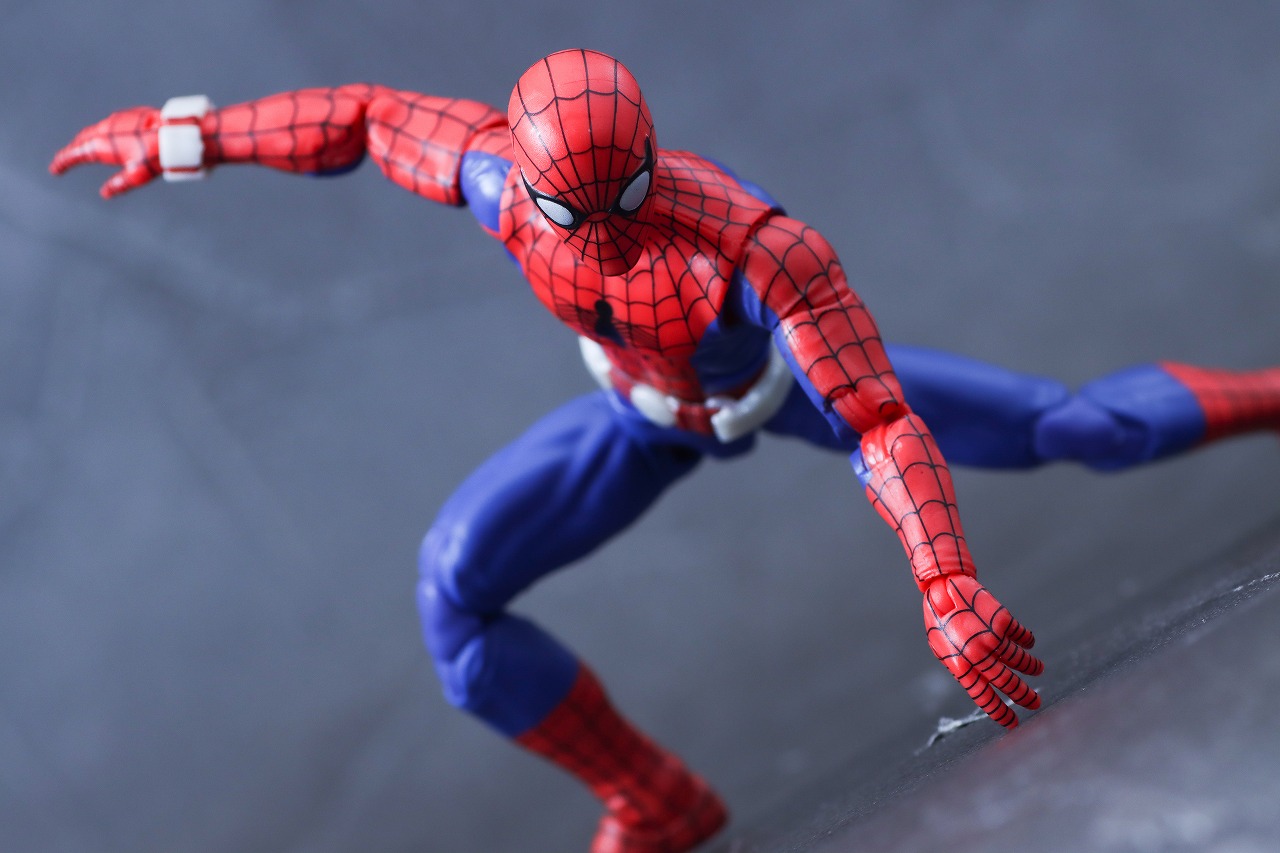 マーベルレジェンド　スパイダーマン　1977　レビュー　アクション