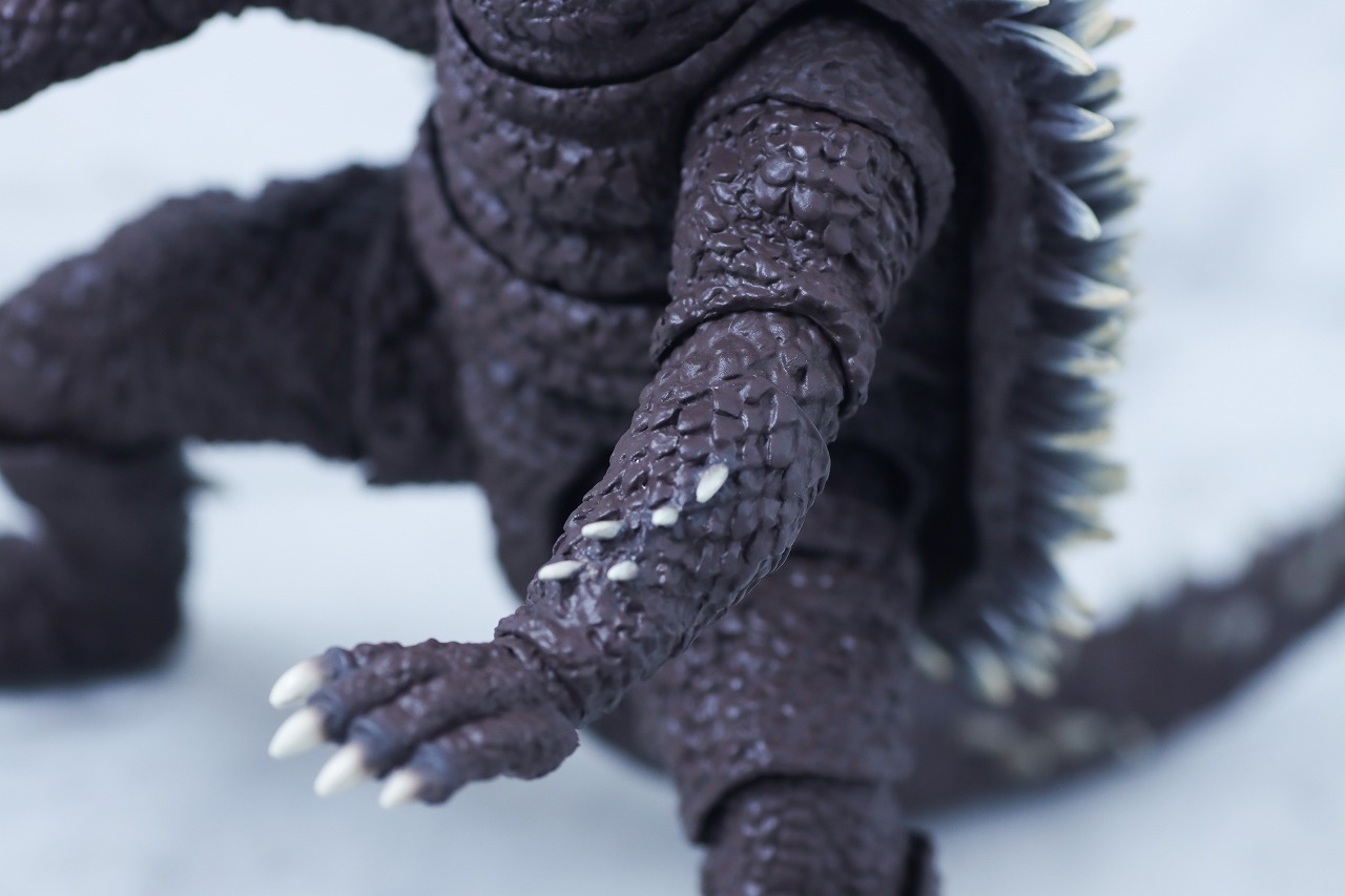 S.H.モンスターアーツ　アンギラス（1972）　レビュー　本体