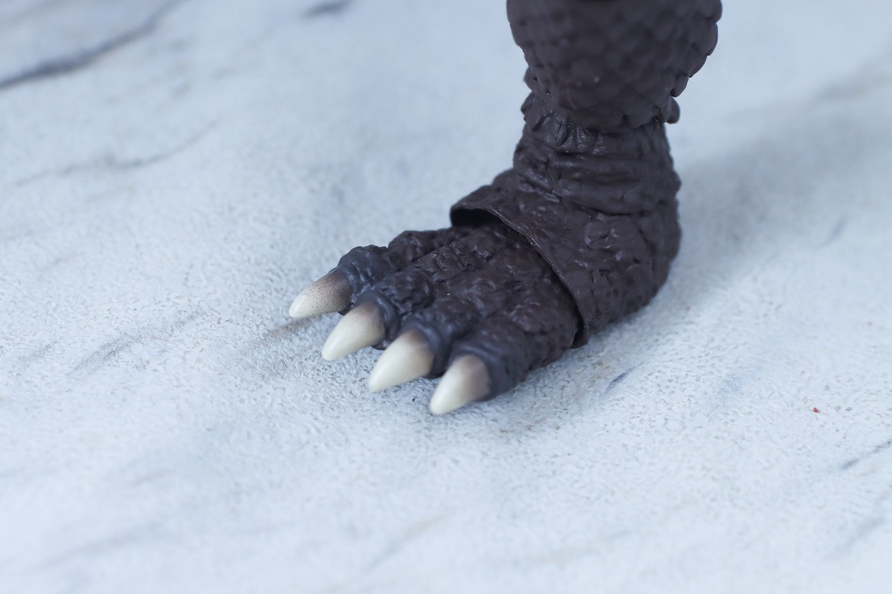 S.H.モンスターアーツ　アンギラス（1972）　レビュー　本体