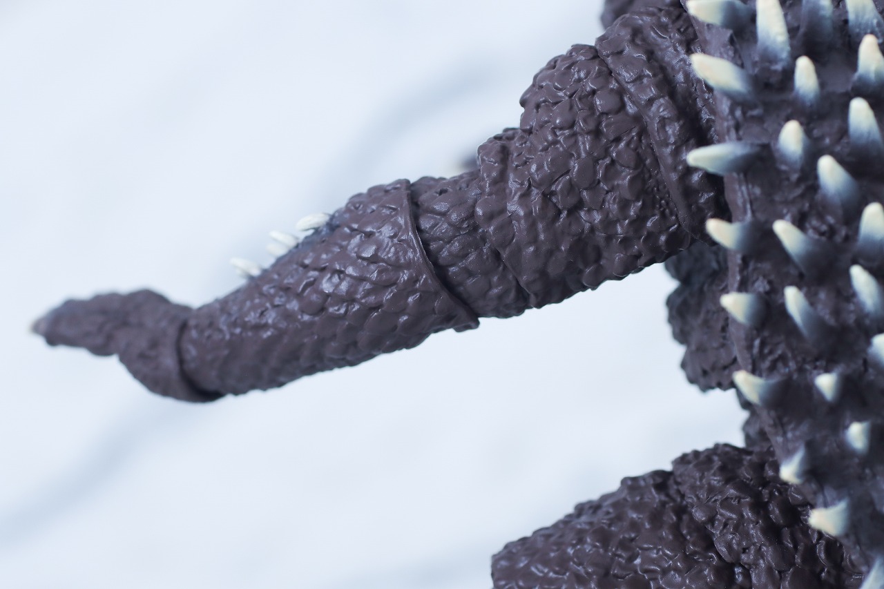 S.H.モンスターアーツ　アンギラス（1972）　レビュー　本体