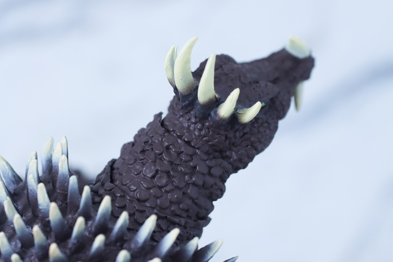 S.H.モンスターアーツ　アンギラス（1972）　レビュー　本体