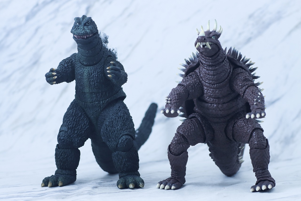 S.H.モンスターアーツ　アンギラス（1972）　レビュー　本体 ゴジラ　比較