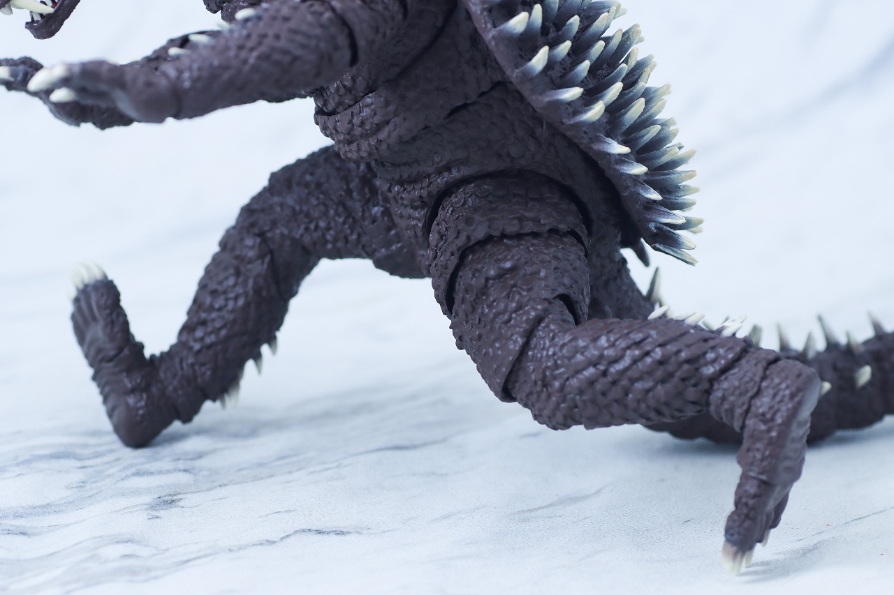 S.H.モンスターアーツ　アンギラス（1972）　レビュー　可動範囲