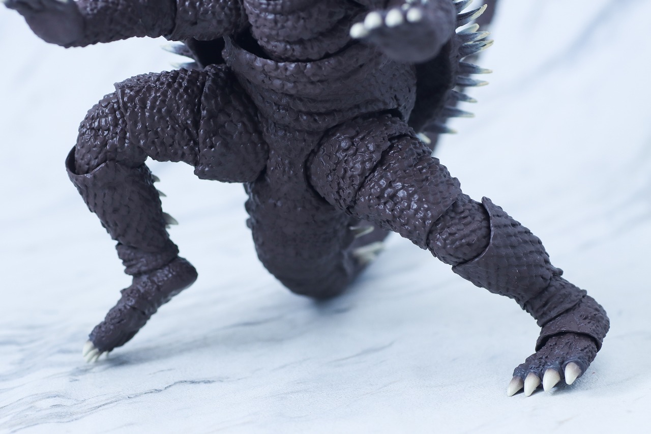 S.H.モンスターアーツ　アンギラス（1972）　レビュー　可動範囲