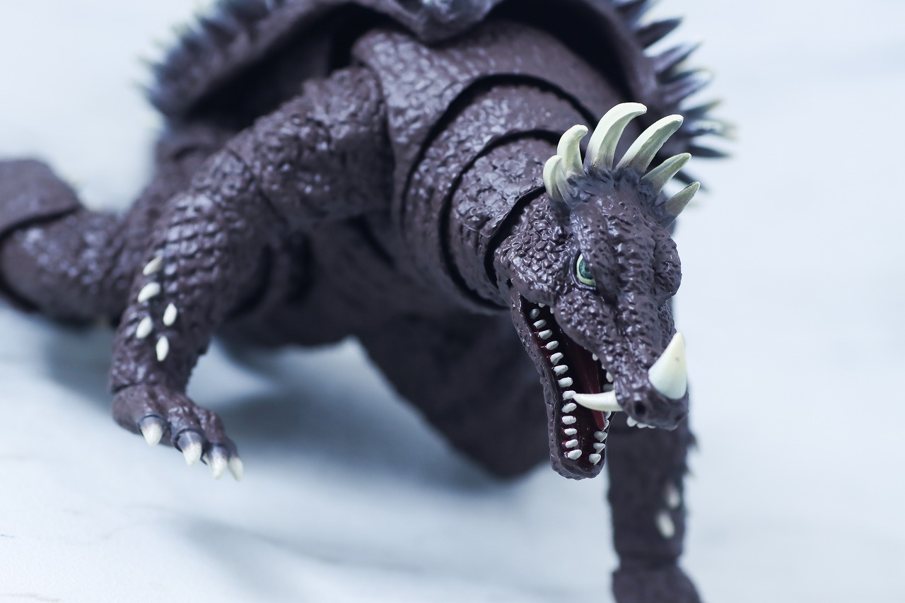 S.H.モンスターアーツ　アンギラス（1972）　レビュー　アクション