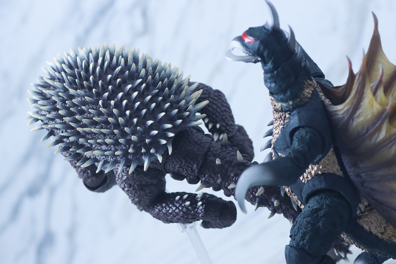 S.H.モンスターアーツ　アンギラス（1972）　レビュー　アクション ガイガン