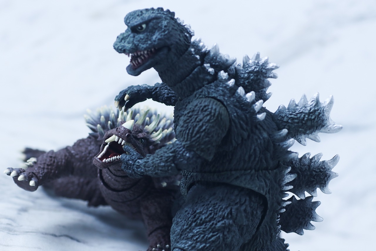 S.H.モンスターアーツ　アンギラス（1972）　レビュー　アクション　ゴジラ