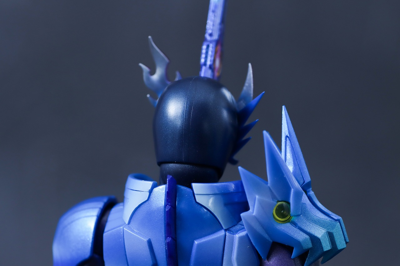 S.H.フィギュアーツ　仮面ライダークロスセイバー　レビュー　本体