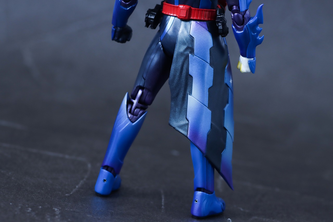 S.H.フィギュアーツ　仮面ライダークロスセイバー　レビュー　本体