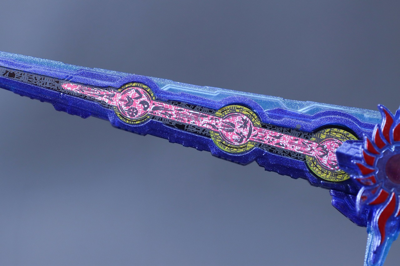 S.H.フィギュアーツ　仮面ライダークロスセイバー　レビュー　付属品　刃王剣十聖刃